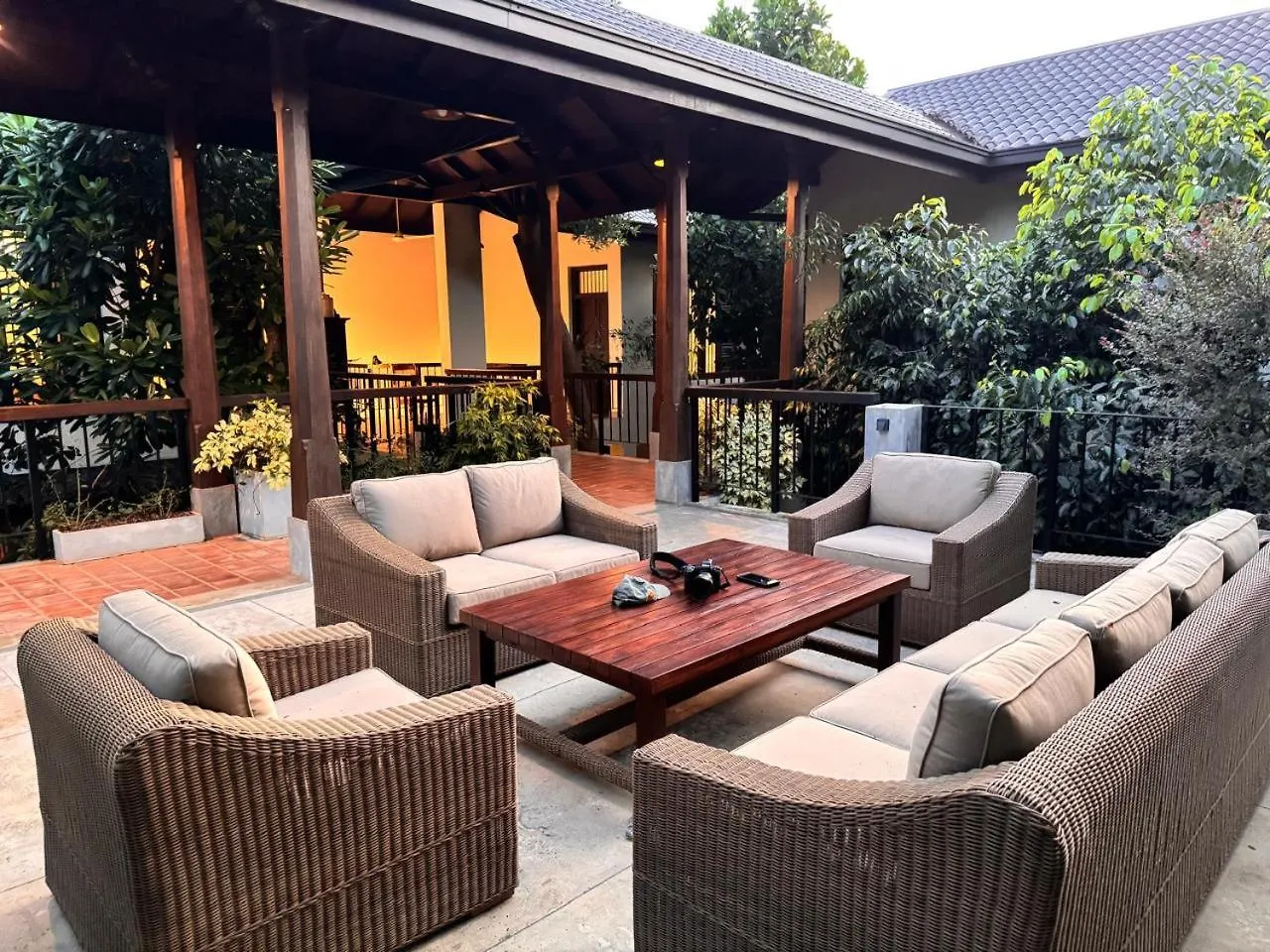 Birders Urban Retreat Bed & Breakfast Sri Jayewardenepura Kotte