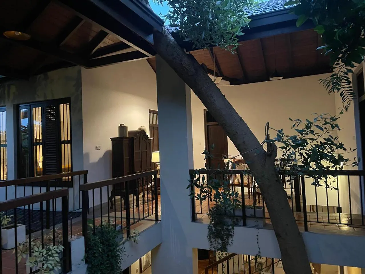 Birders Urban Retreat Bed & Breakfast Sri Jayewardenepura Kotte